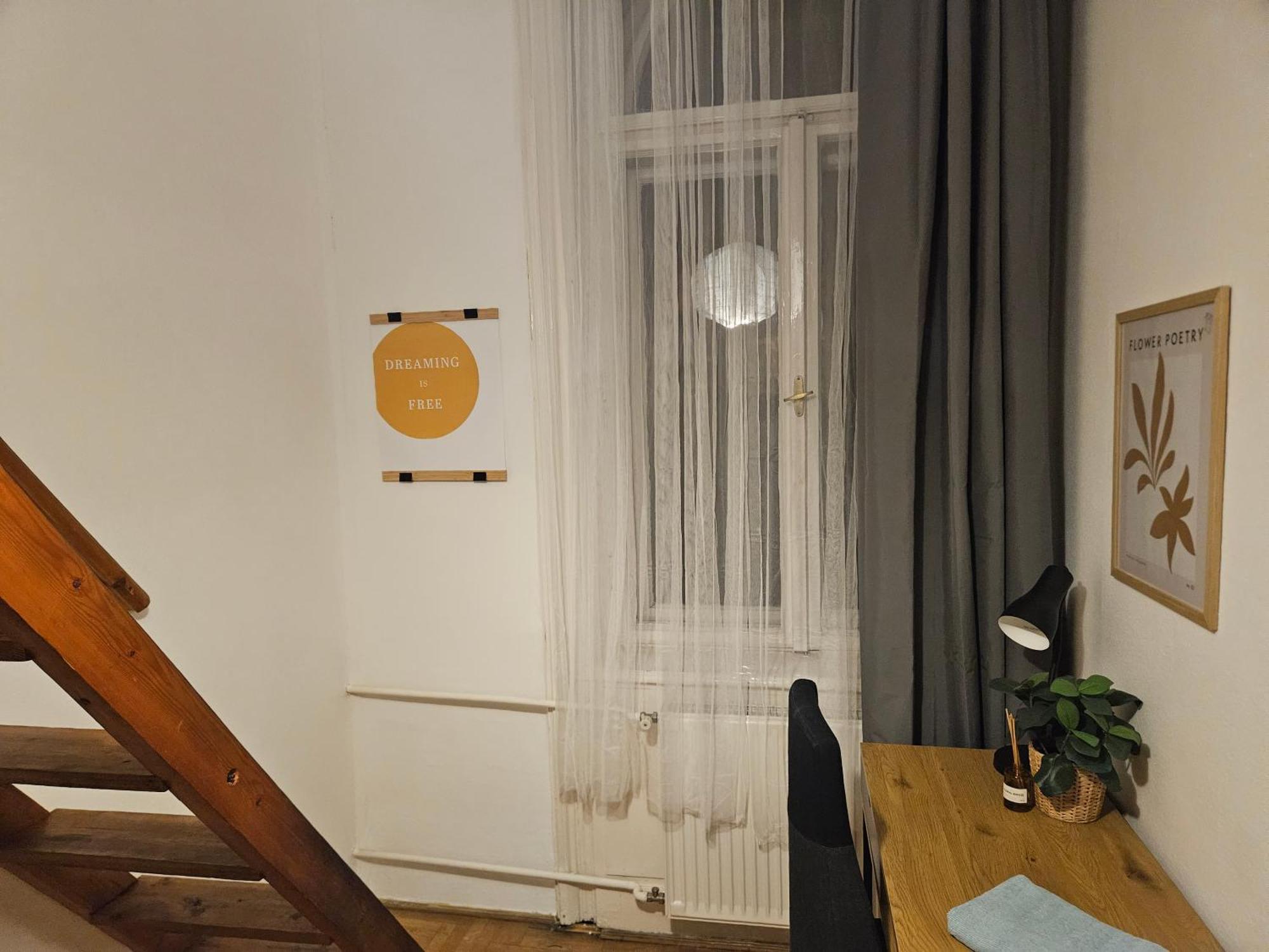 Hostel Downtown Gem *